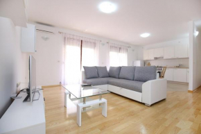 Отель Apartment Borik Beach 86  Задар